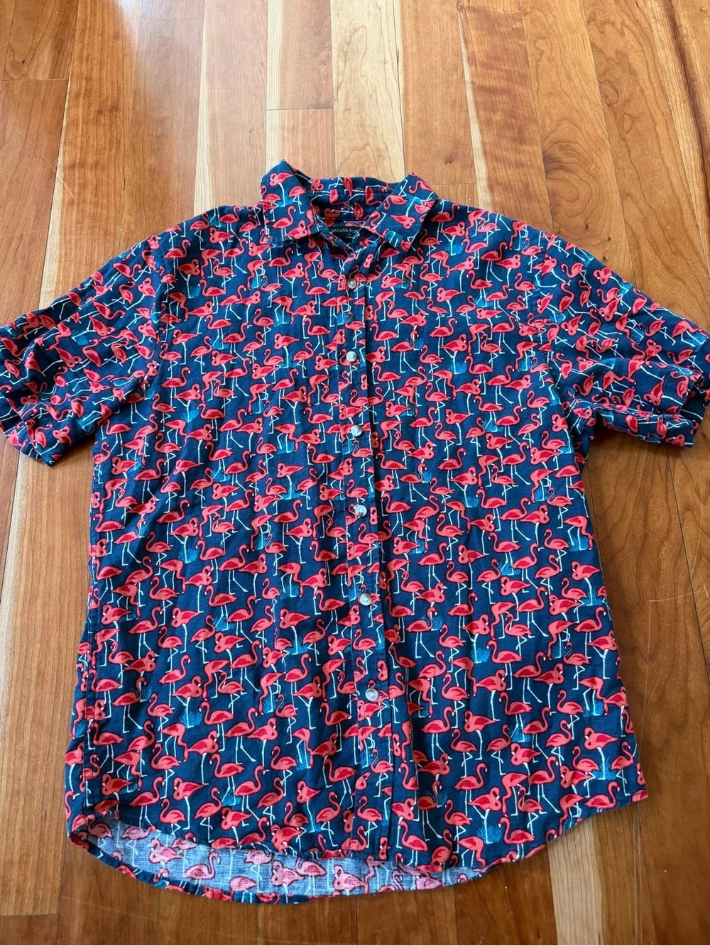 Banana Republic linen cotton blend short sleeve button down flamingos size M